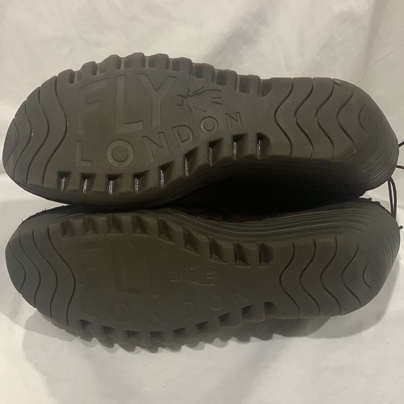 FLY London Brown Suede Ankle Boots Tie Yebi - Picture 5 of 8